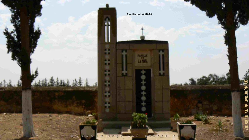 HAMMAM BOU HADJAR 2009 LE CIMETIERE   (52).jpg